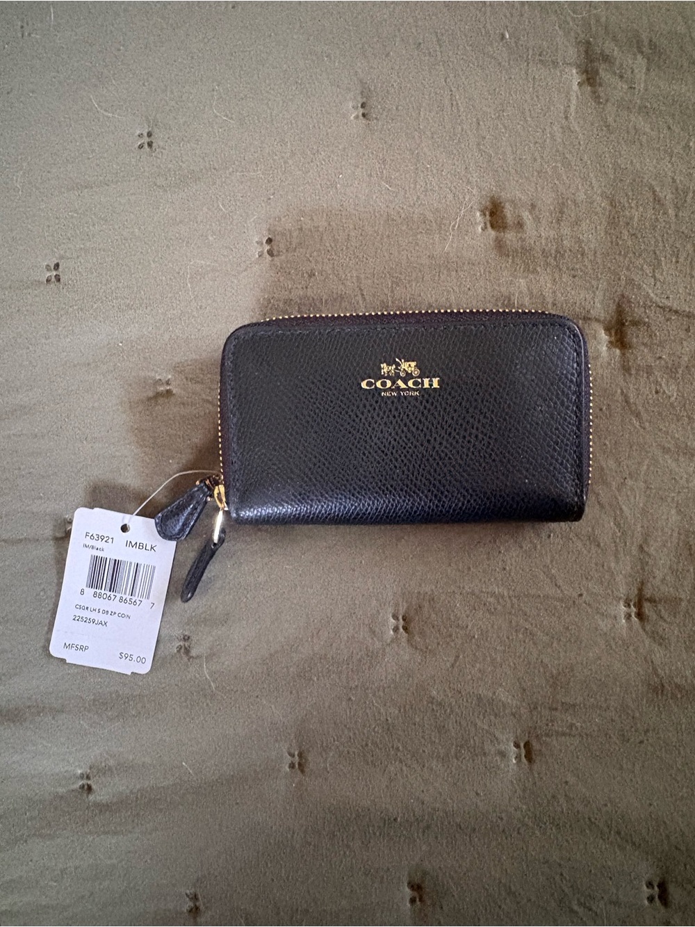NWT COACH Black Zip-Around Leather Wallet